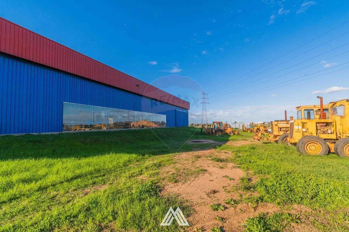 VENTA DE TERRENO CON DEPÓSITOS-OFICINAS RUTA 1 5