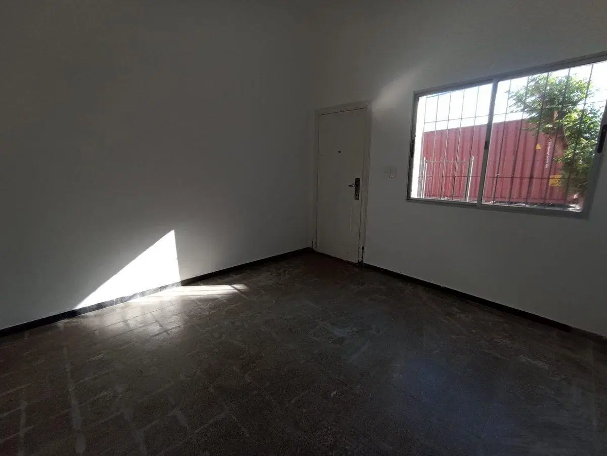 Casa 1 Dormitorio cochera Cerrito ideal negocio 5