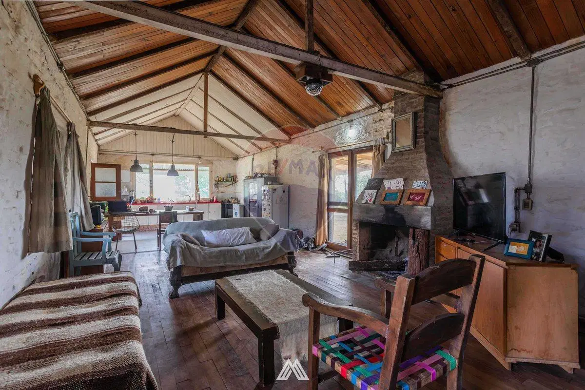 CHACRA EN VENTA 4 DORMITORIOS - 4 BAÑOS - BARBACOA 4