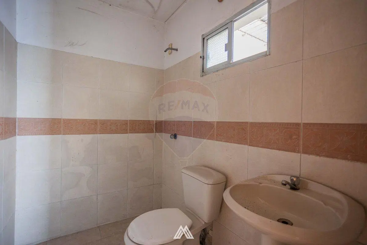 VENTA LOCAL EN PEÑAROL 4