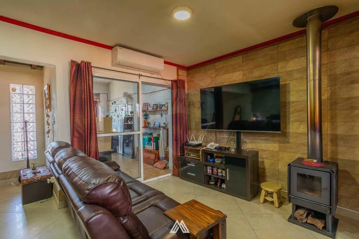 Vendo Casa + Apartamento Belvedere con Garage 2