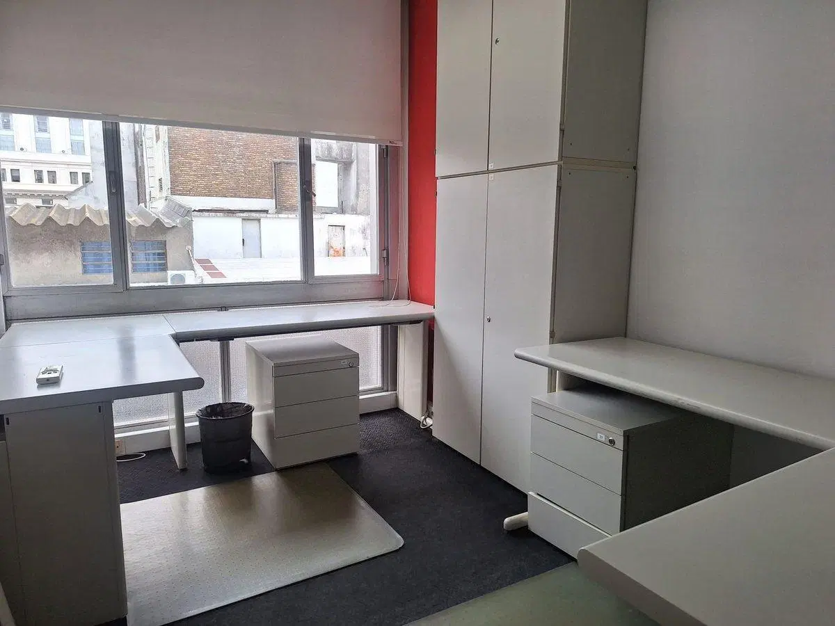 ALQUILER DE OFICINA EQUIPADA EN EDIFICIO CITIBANK 4