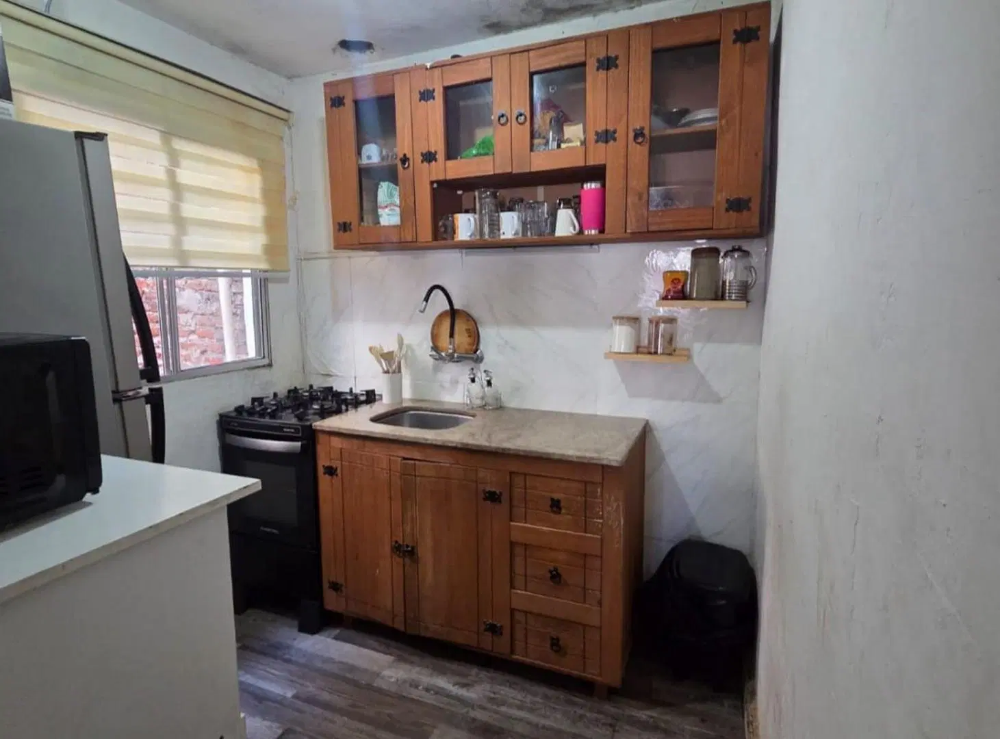 VENTA CASA 2 DORMITORIOS CON RENTA NUEVO PARIS 3