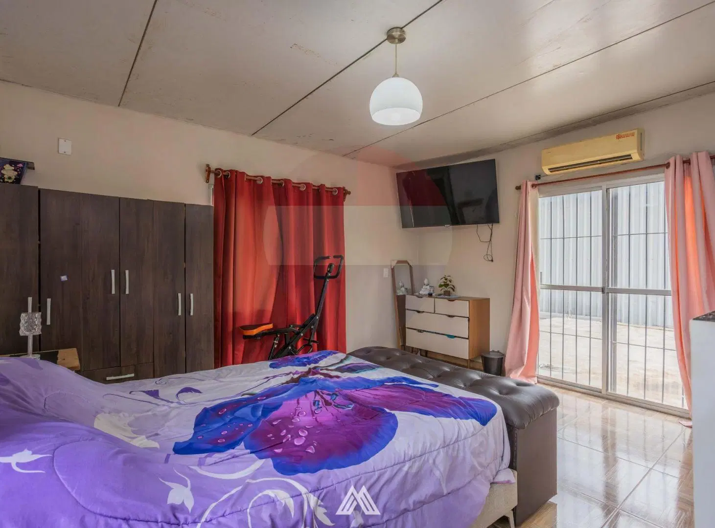 Vendo Terreno Con Casa En Aeroparque 2