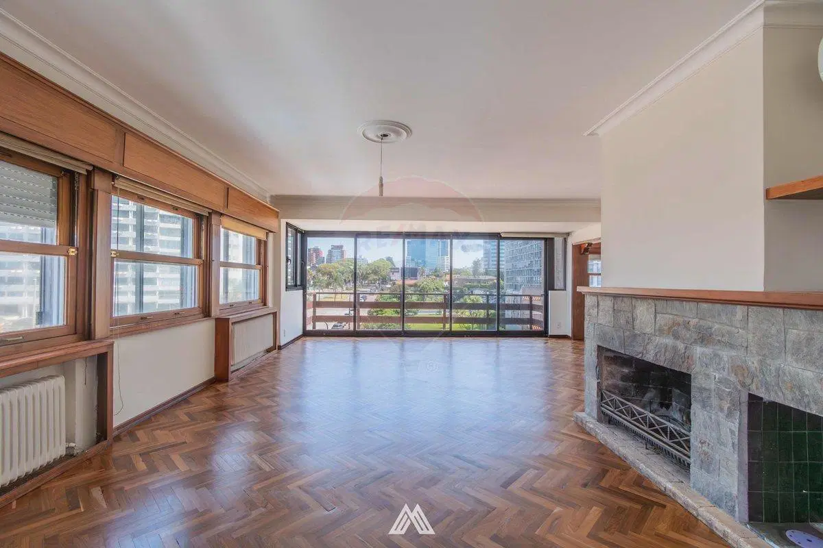 ALQUILER APART 5 DOR Y SERVICIO RAMBLA DE POCITOS 8