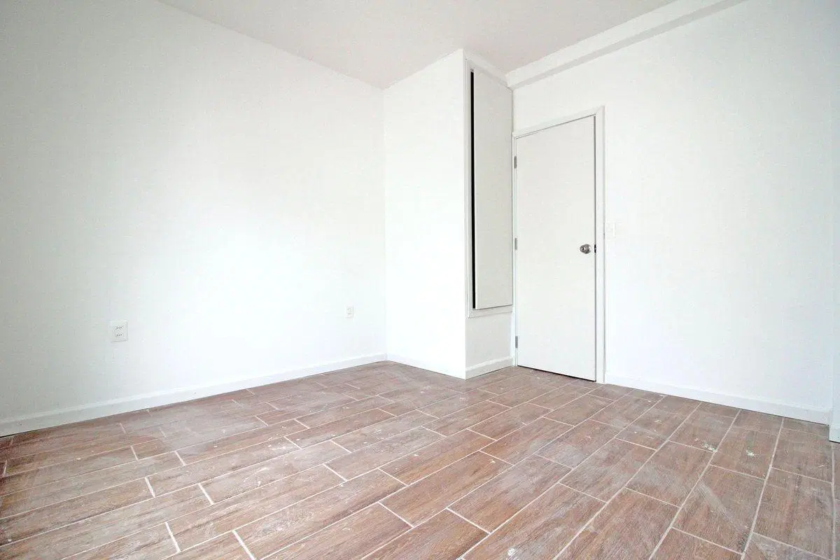 Venta apto. 2 dorm.patio, parrillero, cochera. 8