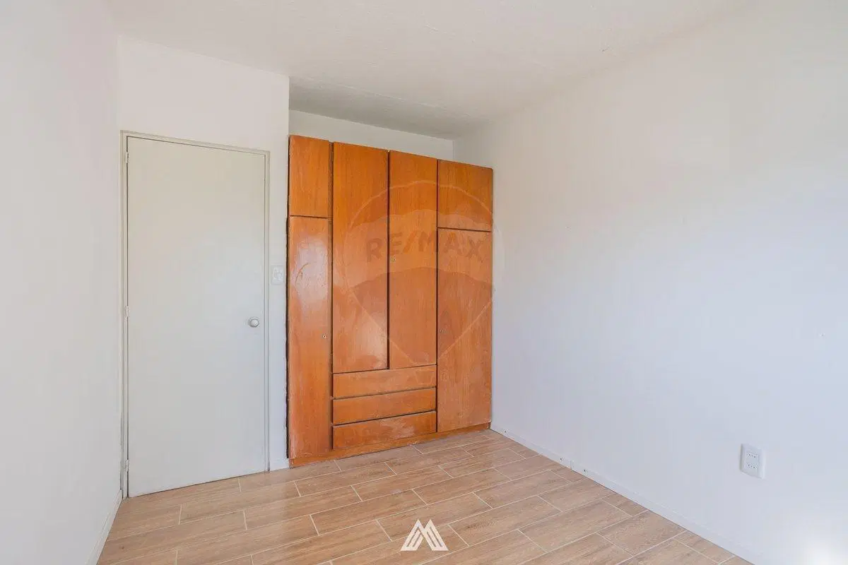 VENTA APTO 3 DORMITORIOS Y COCHERA CON RENTA 3