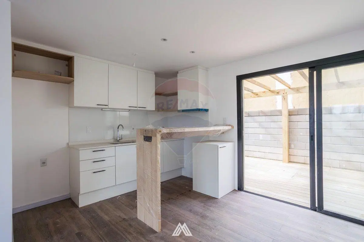 Venta casa a Estrenar 3 dormitorios 2 baños 3