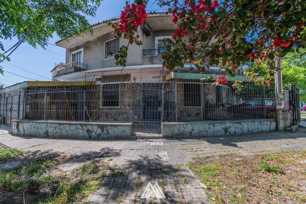 ALQUILO LOCAL COMERCIAL EN VILLA ESPAÑOLA-UNION 1