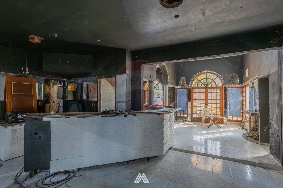 Venta gran casa en colon 5 dorm. con gran terreno 2