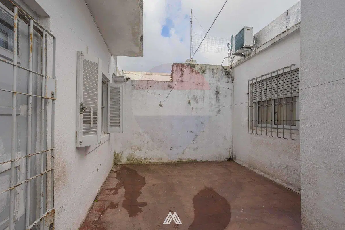 ALQUILER APARTAMENTO DOS DORMITORIOS Y PATIO BUCEO 4