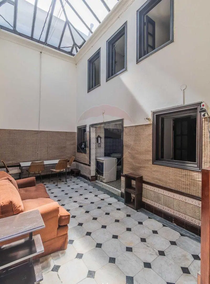 VENTA CASA IDEAL EMPRESA CLINICA C GARAJE. CENTRO 5