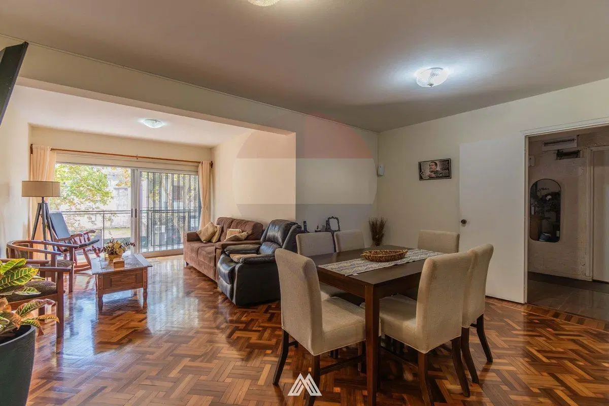 VENTA APARTAMENTO 3 DORM ,SERVICIO, TERRAZA CENTRO 1