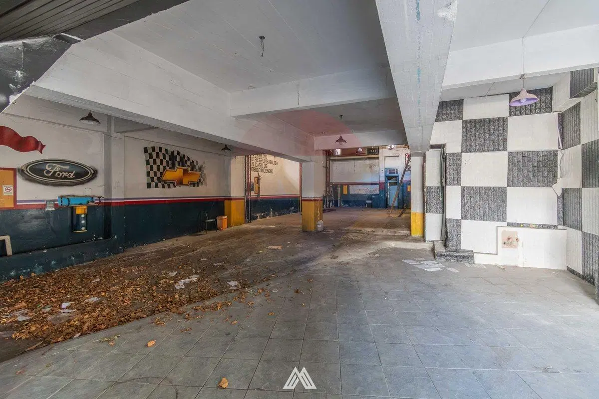 VENTA local en Garibaldi ideal inversión 2