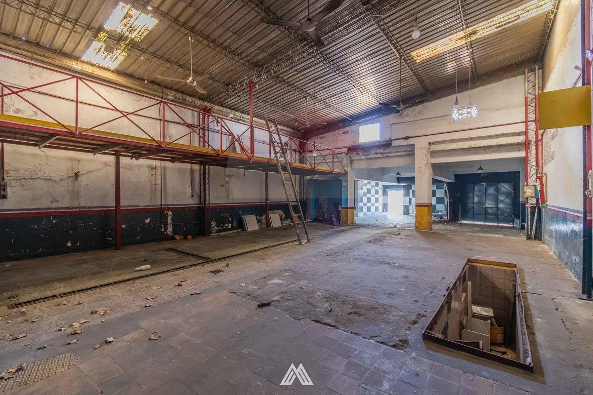 VENTA local en Garibaldi ideal inversión 3