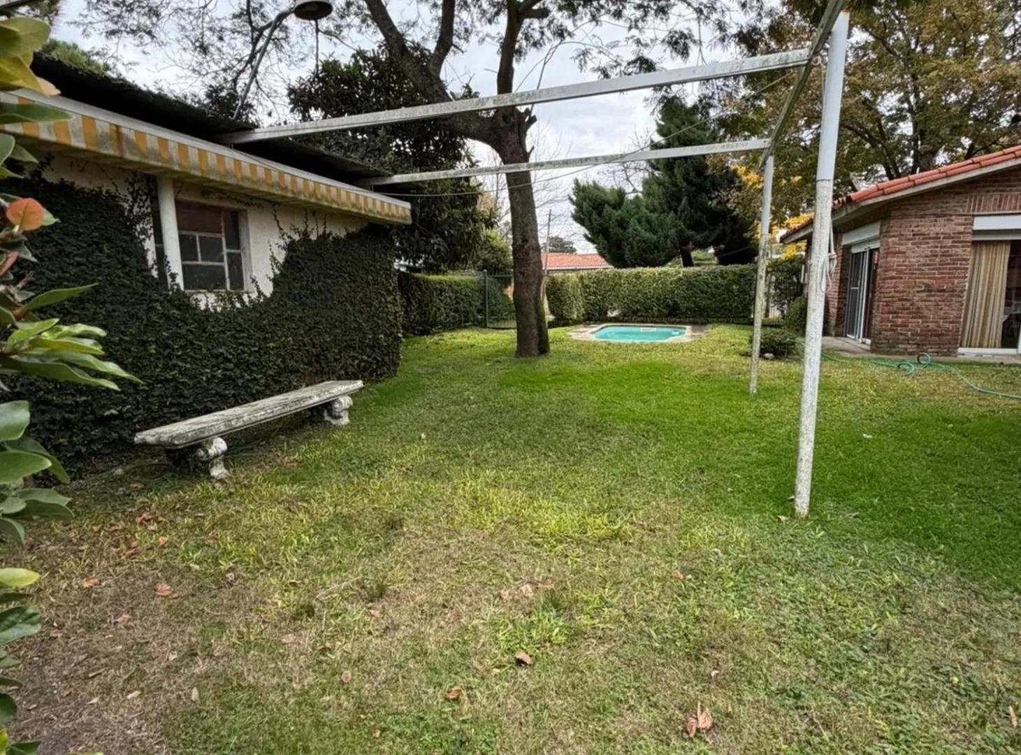 Casa 4 dorm. piscina en Padrón Único - Atlántida 5