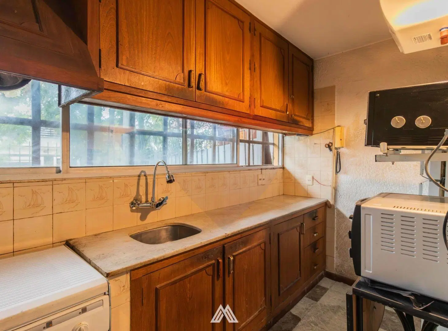 Venta casa PH Duplex en Buceo con gge 5