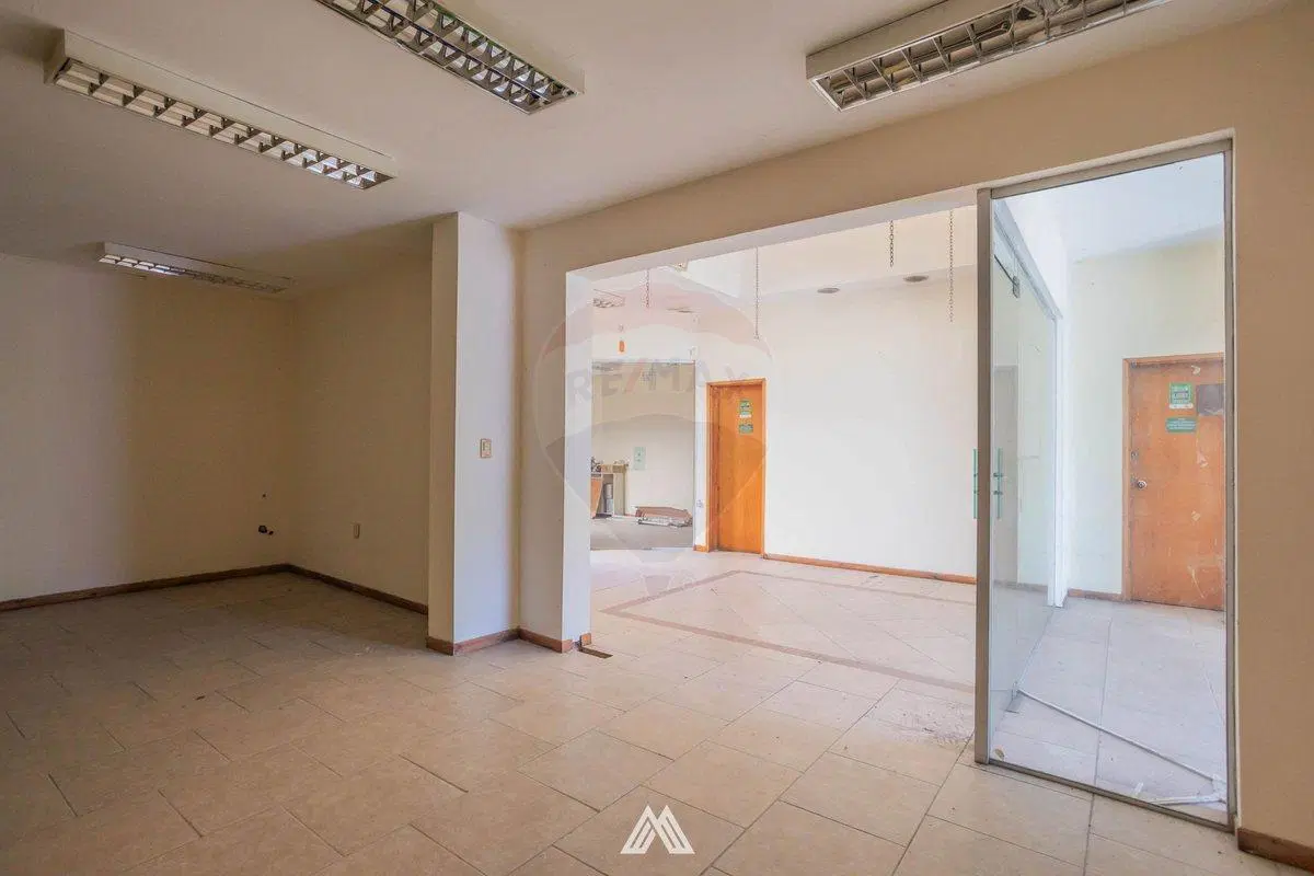Venta Locales en Peñarol 3