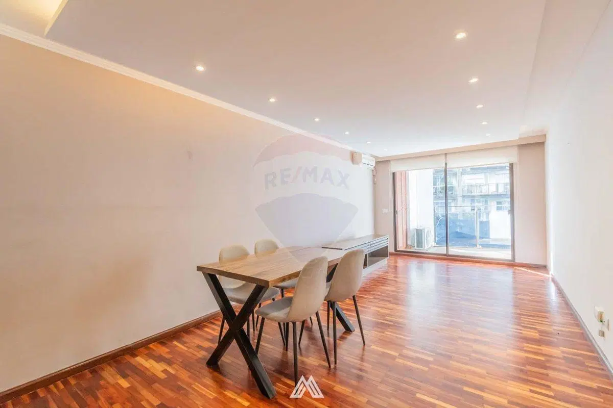 VENTA PUNTA CARRETAS 1er PISO CON PATIO 4