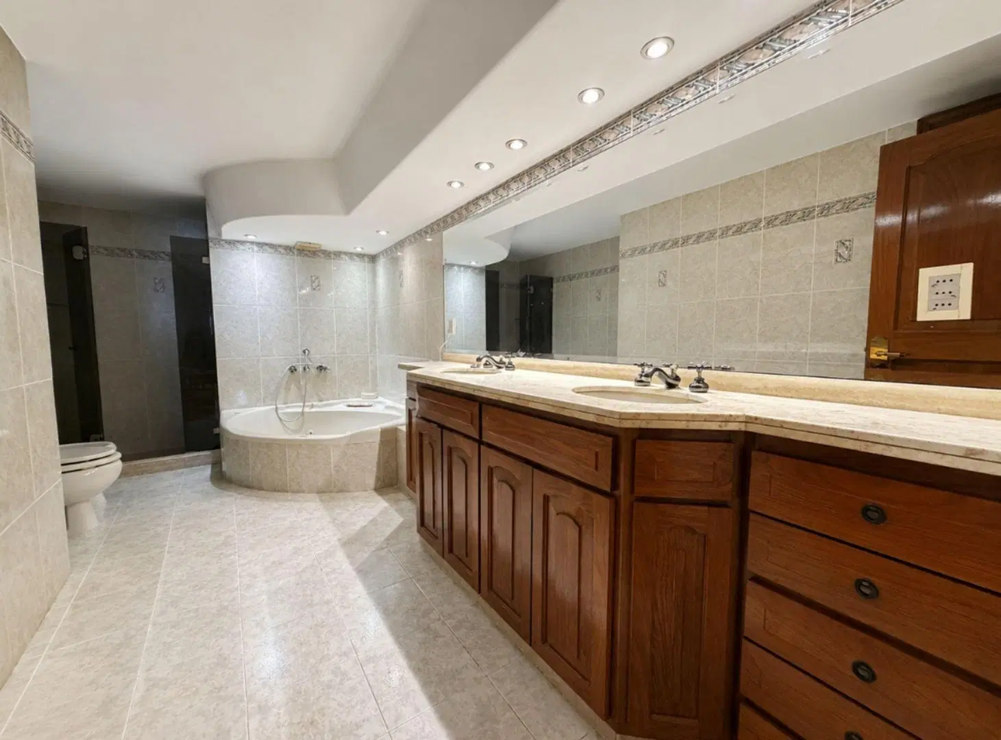 Alquiler Apartamento Rambla Punta Carretas 4 Dorm 2