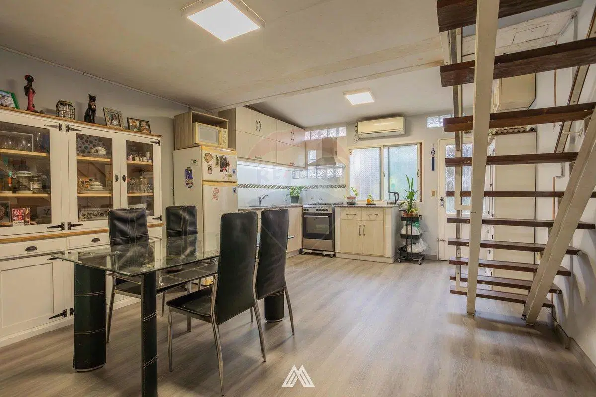 VENTA CASA DOS DORMITORIOS MALVIN NORTE GARAJE 4