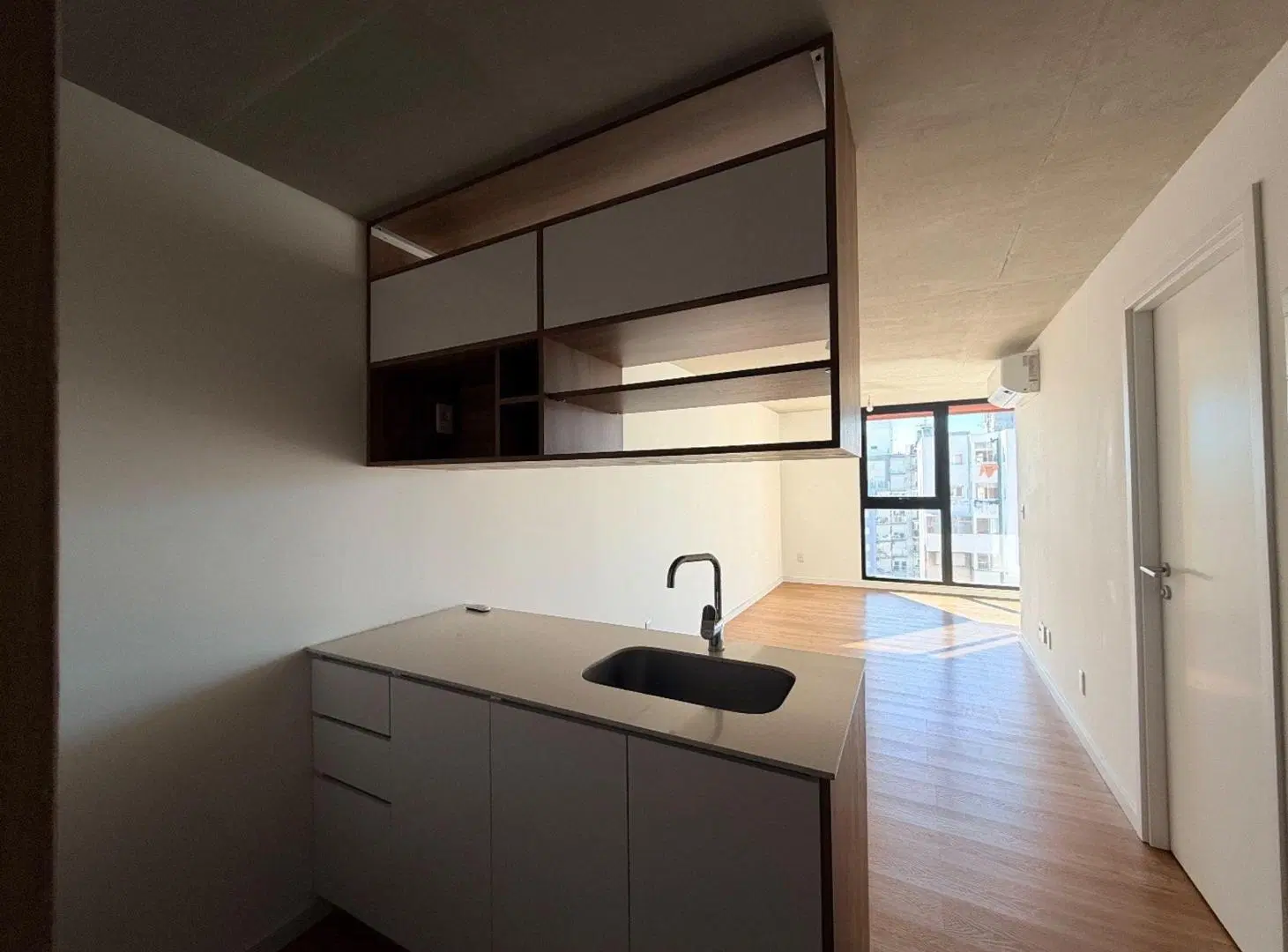 ALQUILER Pocitos 1 dormitorio balcón garage 5