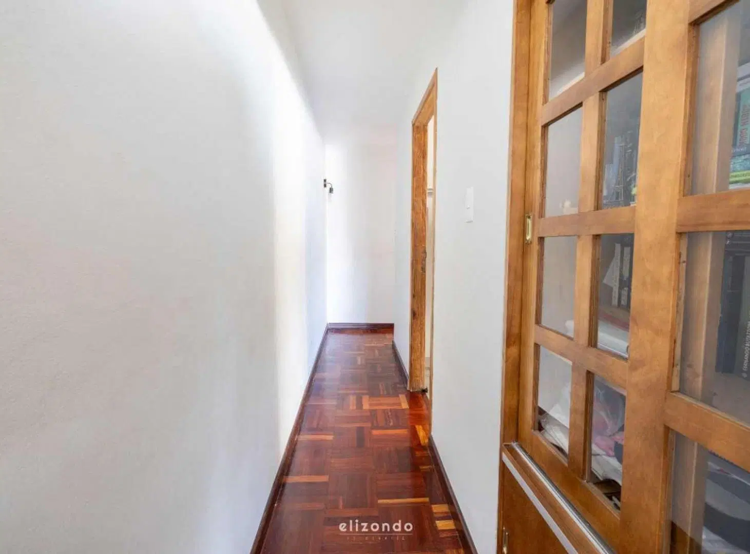 VENTA APARTAMENTO 2 DORM. CORDON SUR. PISO ALTO 8