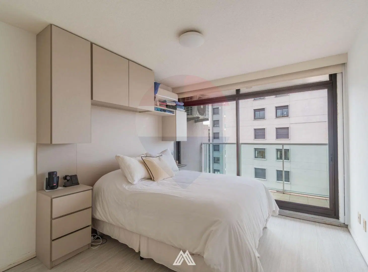 VENTA APARTAMENTO UN DORMITORIO C GARAJE POCITOS. 5