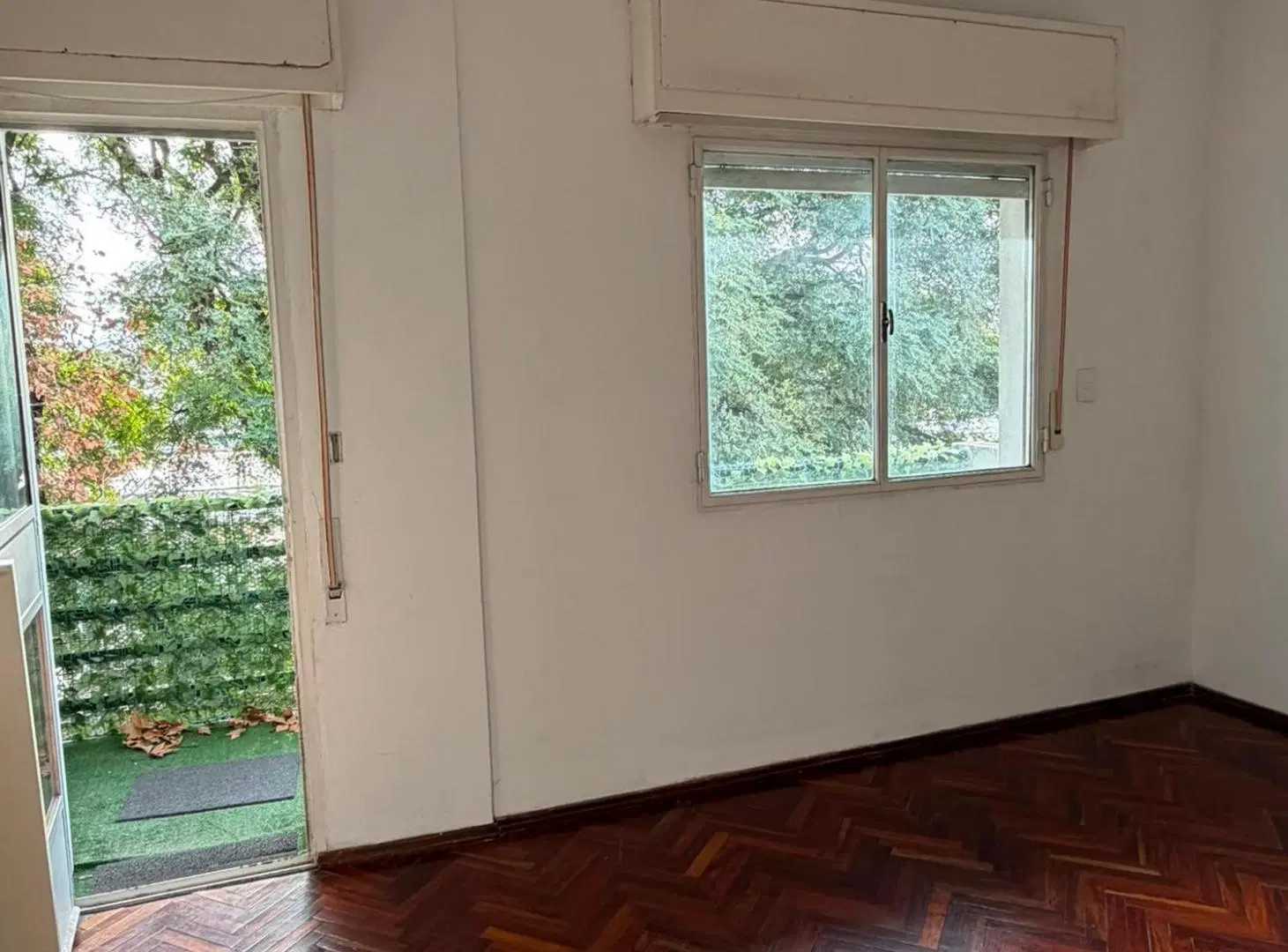 SE ALQUILA APARTAMENTO UN DORMITORIO LA COMERCIAL 3