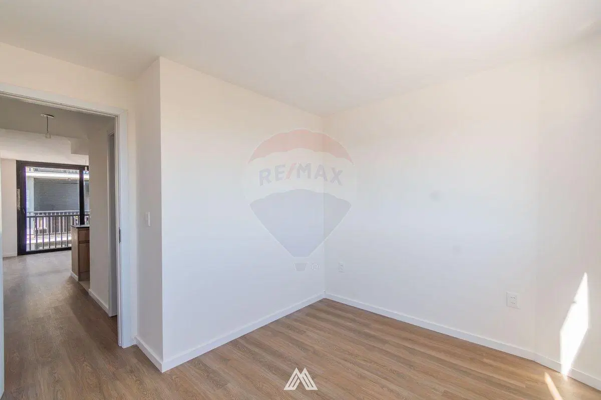 VENTA APARTAMENTO 1 DORMITORIO Y GARAJE CON RENTA 4