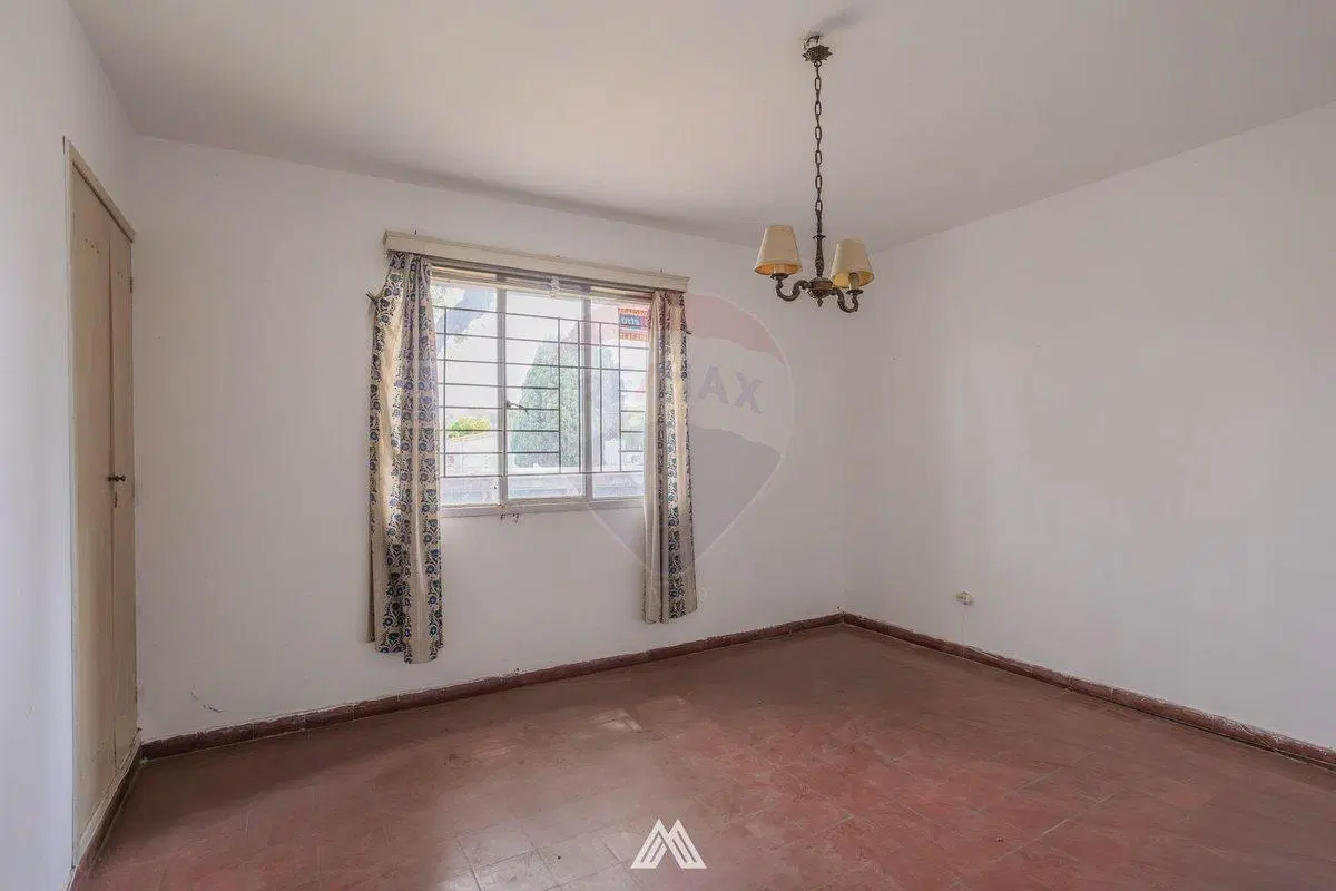 CASA DUPLEX EN VENTA 2 DORMITORIOS CURVA DE MAROÑA 8
