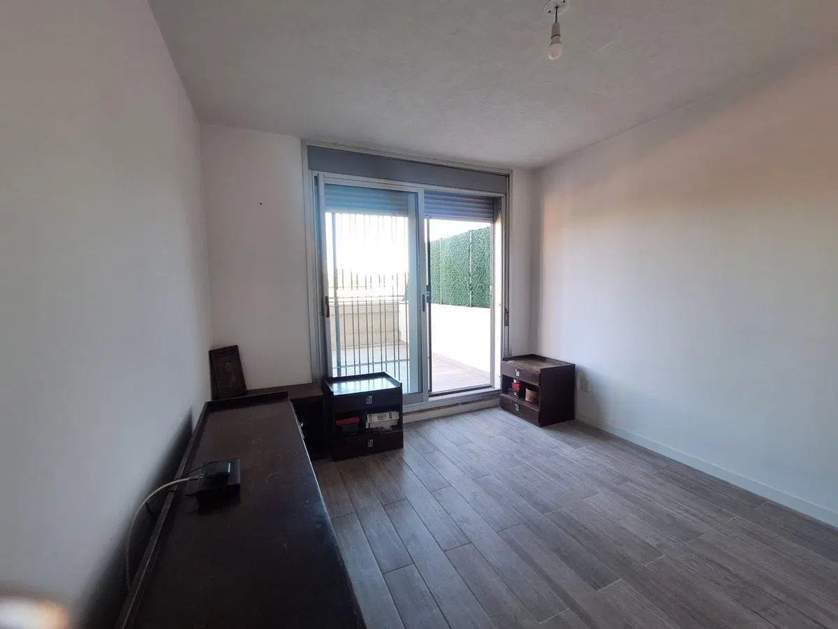 VENTA APTO. 2 DORM , GARAJE  EN PRADO 2