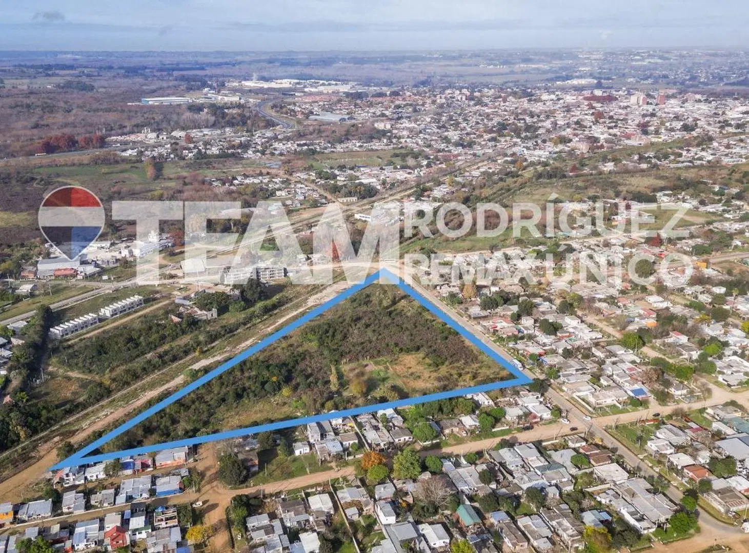 VENTA TERRENO O CAMPO SUBURBANO EN PANDO CANELONES 8