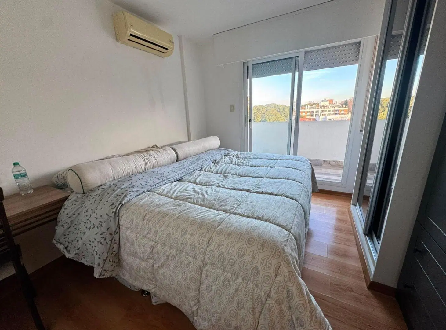 Alquila Apartamento 2 Dormitorios y garaje Malvín 2