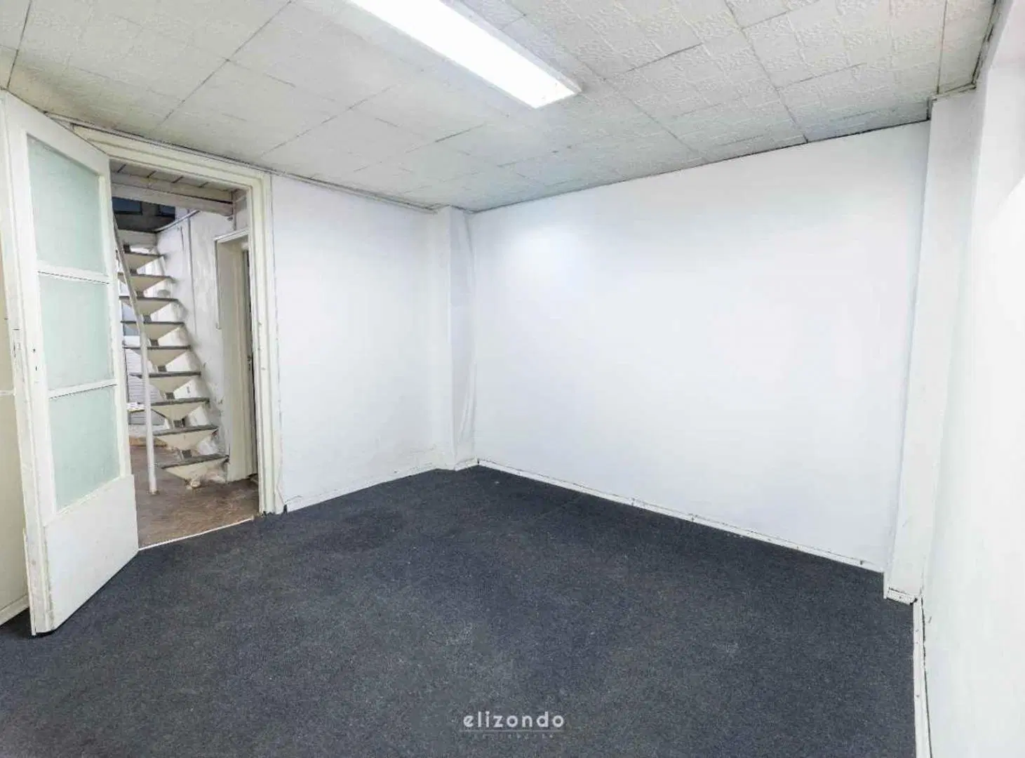 ALQUILER LOCAL COMERCIAL EN CENTRO 4