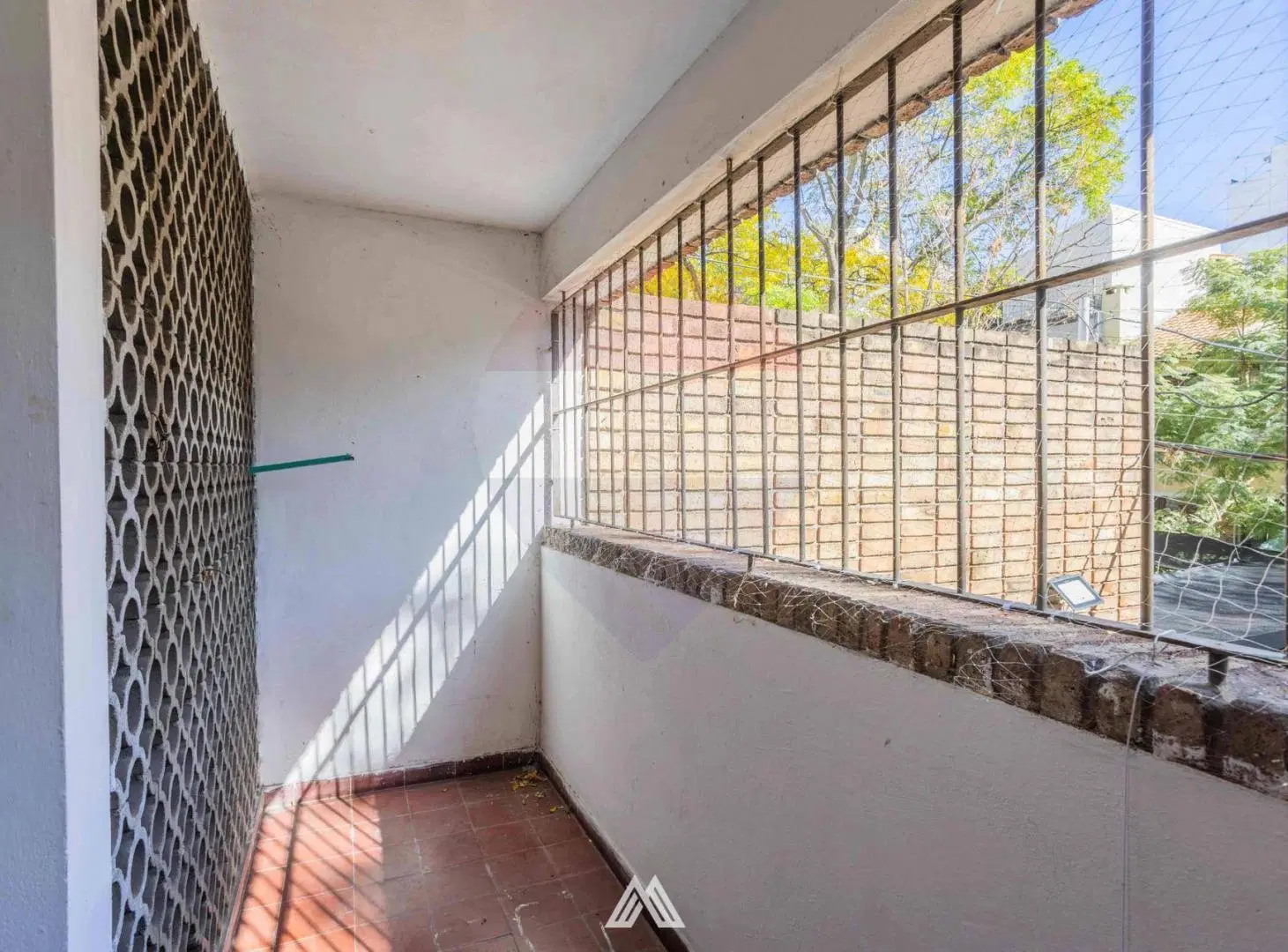 VENTA POCITOS TRES DORM CON GARAJE 5