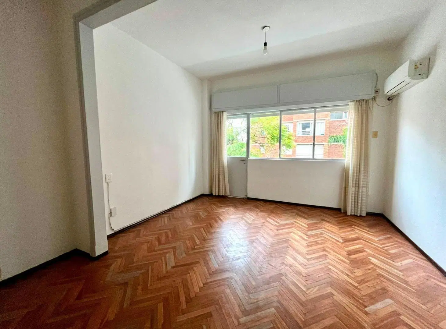 Alquiler Apartamento 2 Dormitorios Pocitos 1