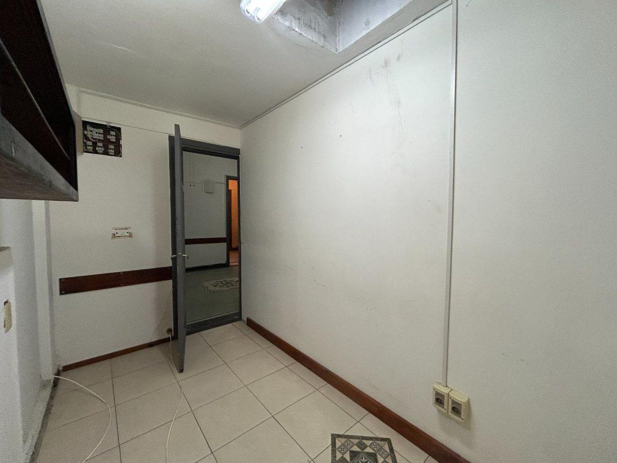 Foto de VENTA CASA / OFICINAS EN CORDON CON RENTA, imagen 5
