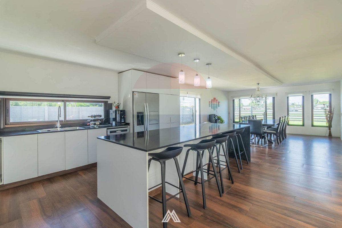Foto de SE VENDE CASA 4 DORMITORIOS CIUDAD DEL PLATA, imagen 3
