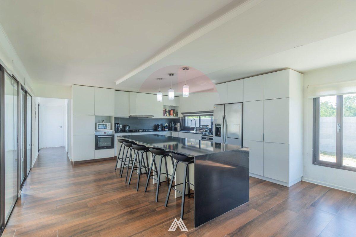 Foto de SE VENDE CASA 4 DORMITORIOS CIUDAD DEL PLATA, imagen 1