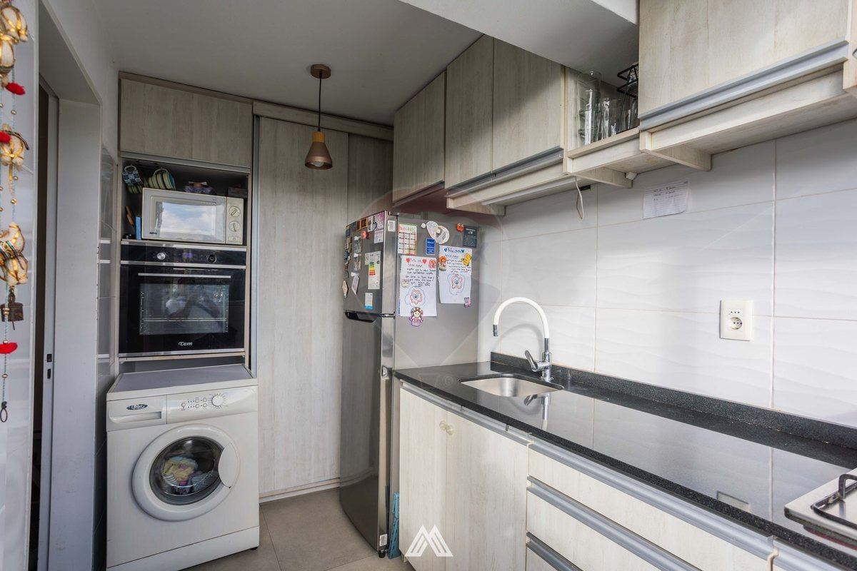 Foto de SE VENDE APTO EN COOPERATIVA MALVIN NORTE 3 DORM, imagen 4