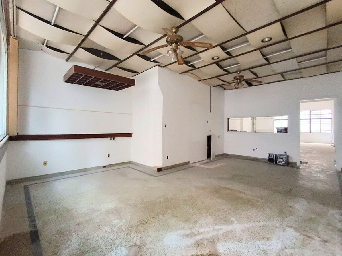 Foto de ALQUILER LOCAL COMERCIAL CENTRO, imagen 4