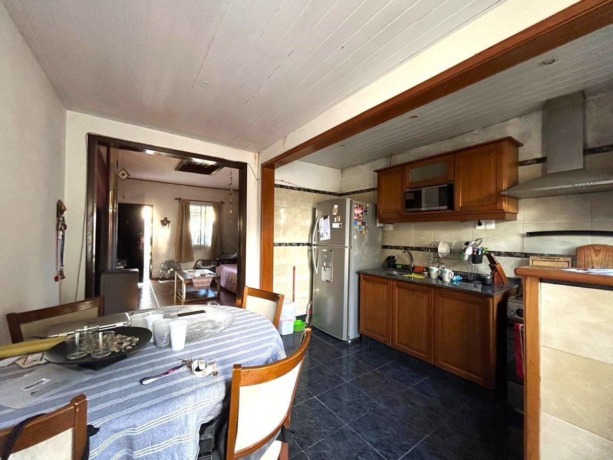 Foto de Venta casa 2 dormitorios Abayuba-Jardin y barbacoa, imagen 2