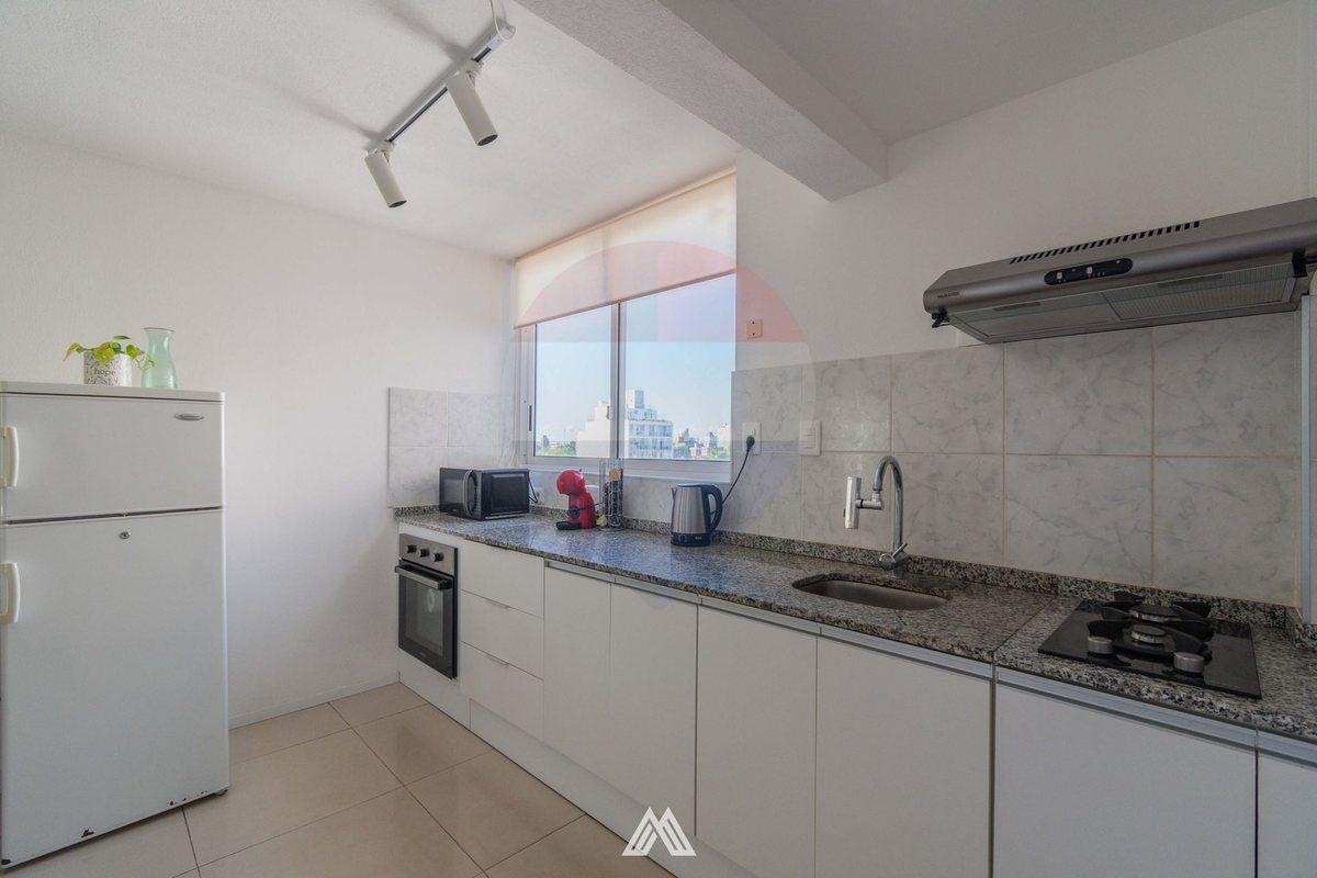 Foto de Apartamento 2 dormitorios c/cochera, imagen 2