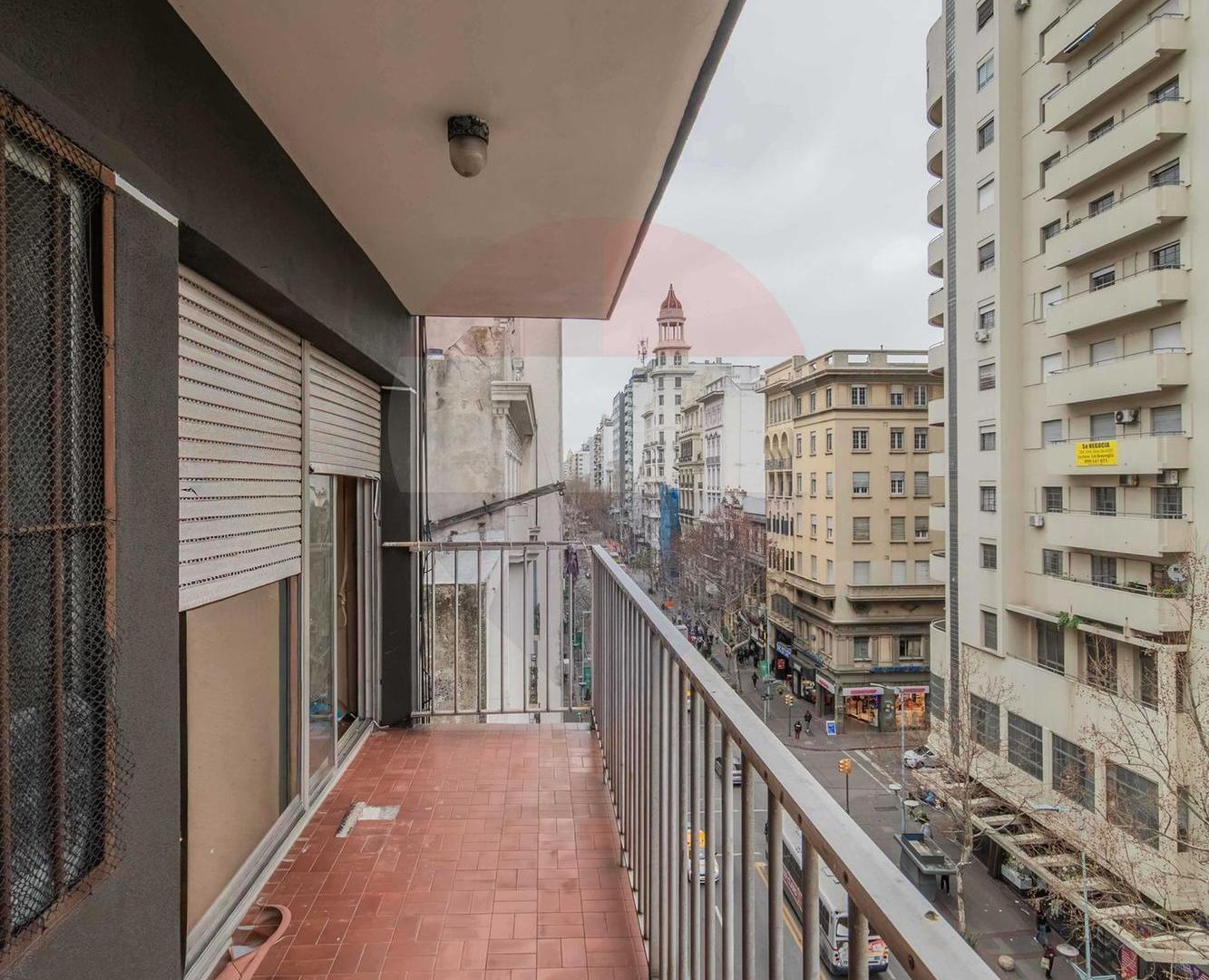 Foto de Venta Centro 2 dormitorios y balcón!, imagen 2
