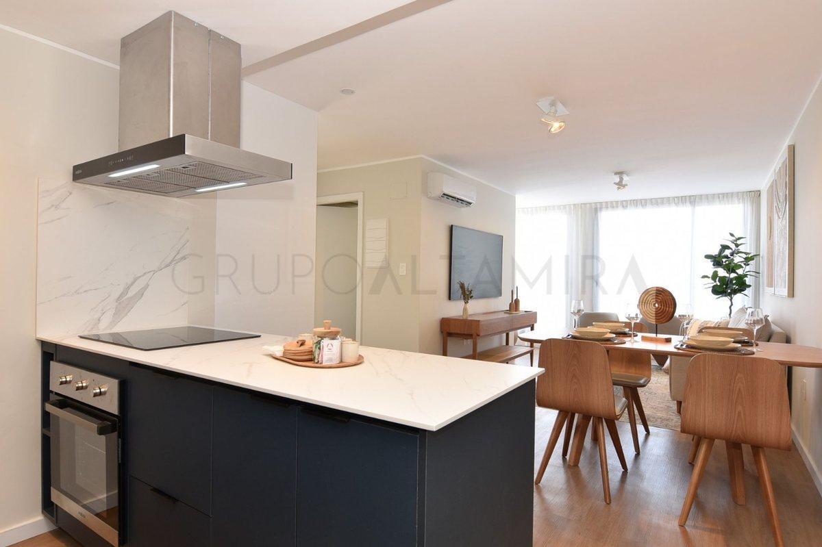 Foto de Venta apartamento 2 dorm Pocitos con terraza, imagen 3