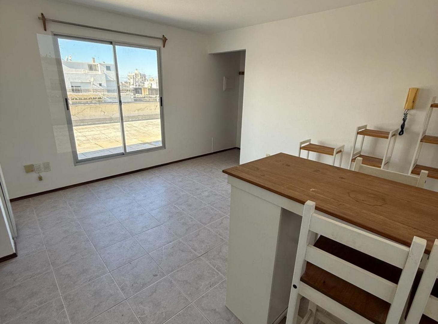 Foto de ALQUILER APARTAMENTO 1 DORM. CON TERRAZA POCITOS, imagen 4