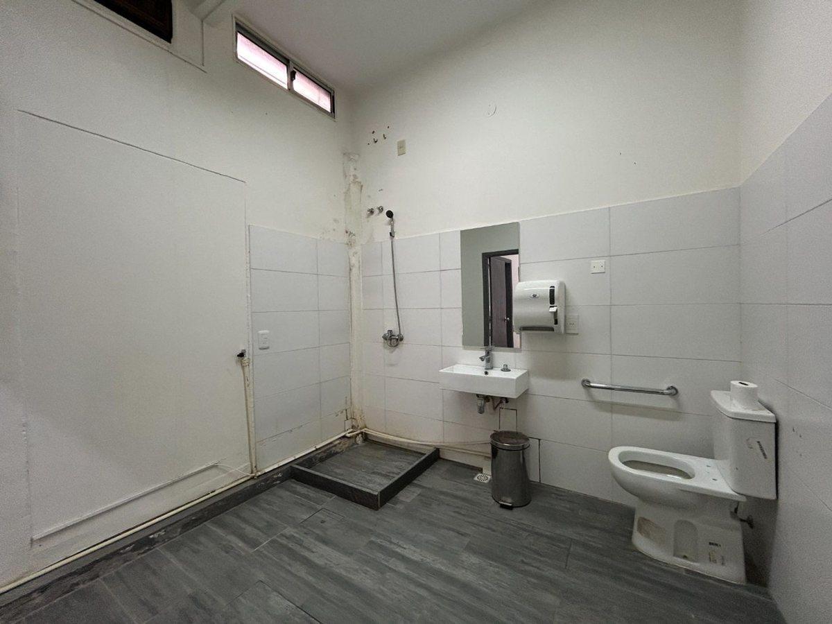 Foto de VENTA CASA / OFICINAS EN CORDON CON RENTA, imagen 3