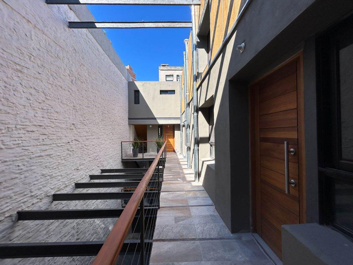 Foto de VENTA APTO 1 DORMITORIO CIUDAD VIEJA A ESTRENAR, imagen 2