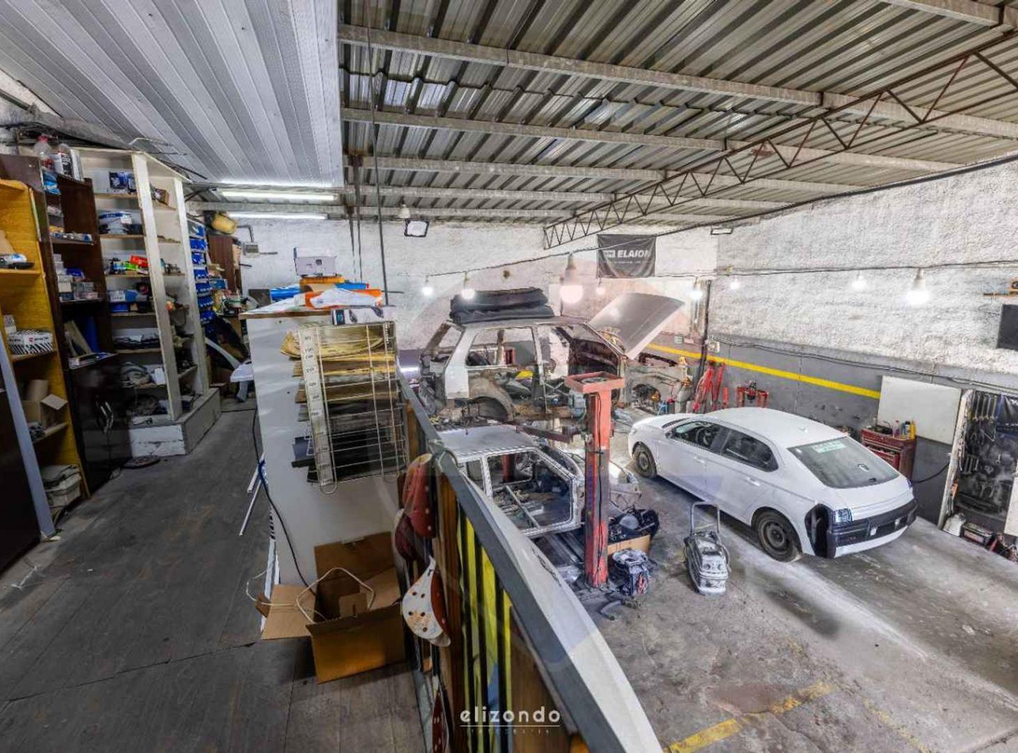 Foto de GALPÓN CON TALLER MECANICO Y CASA EN VENTA, imagen 2
